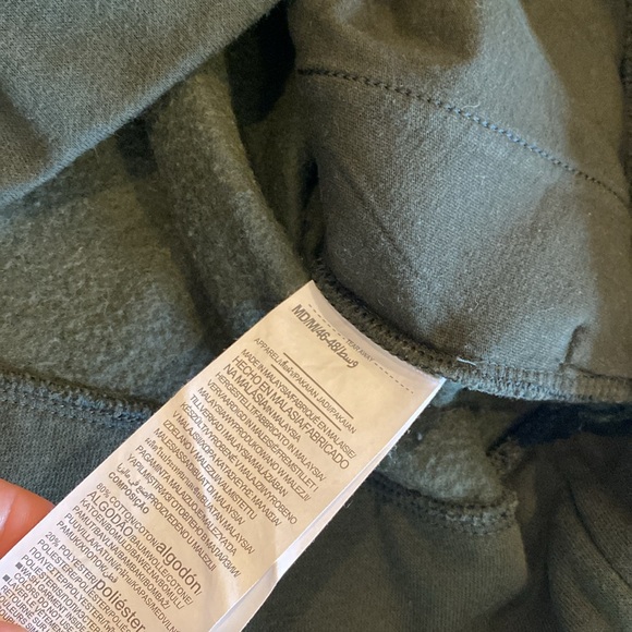 UNDER ARMOUR Sweatshirt Hoodie - Picture 9 of 9